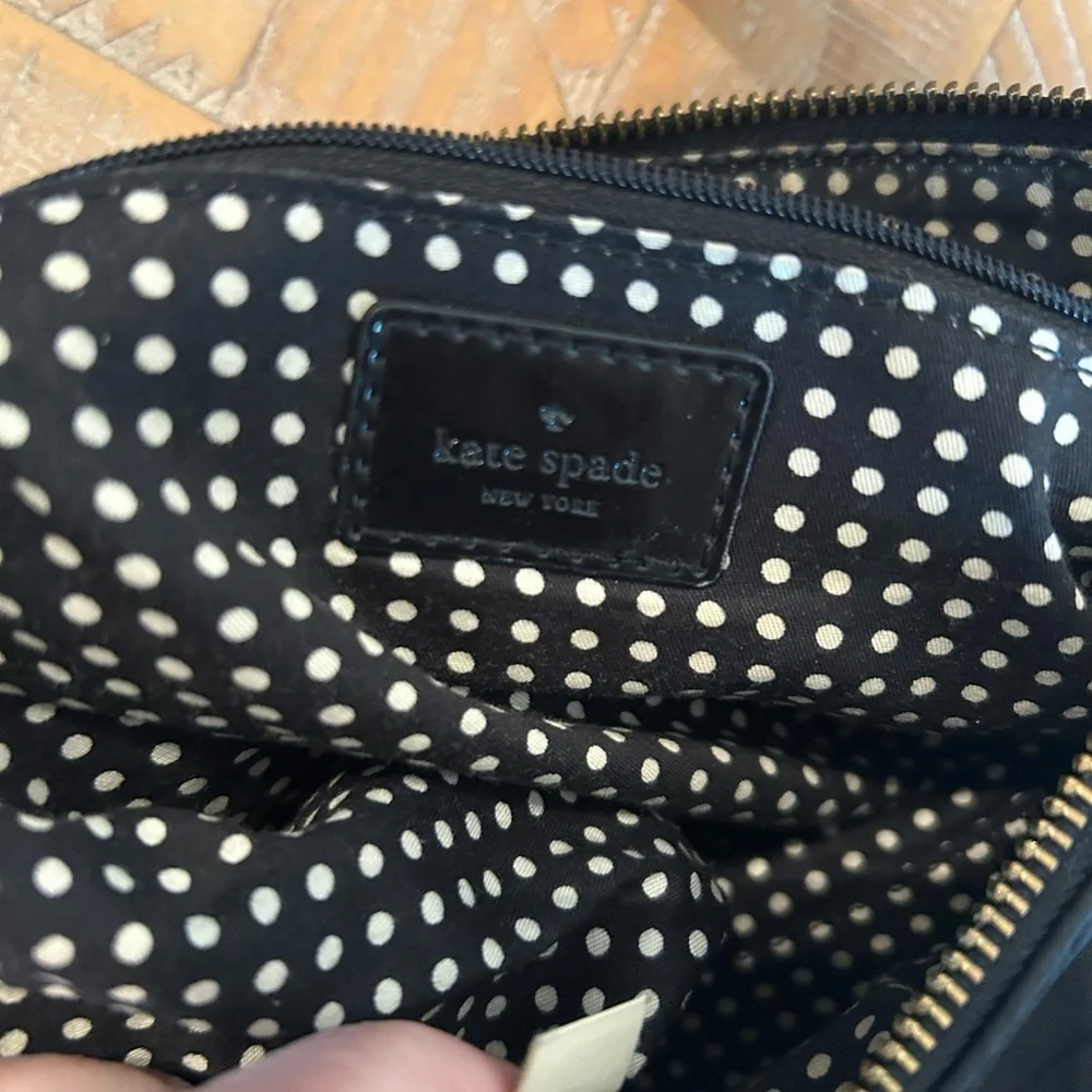 Kate Spade Black Shoulder Bag with Textured Fabric - Picture 4 of 6